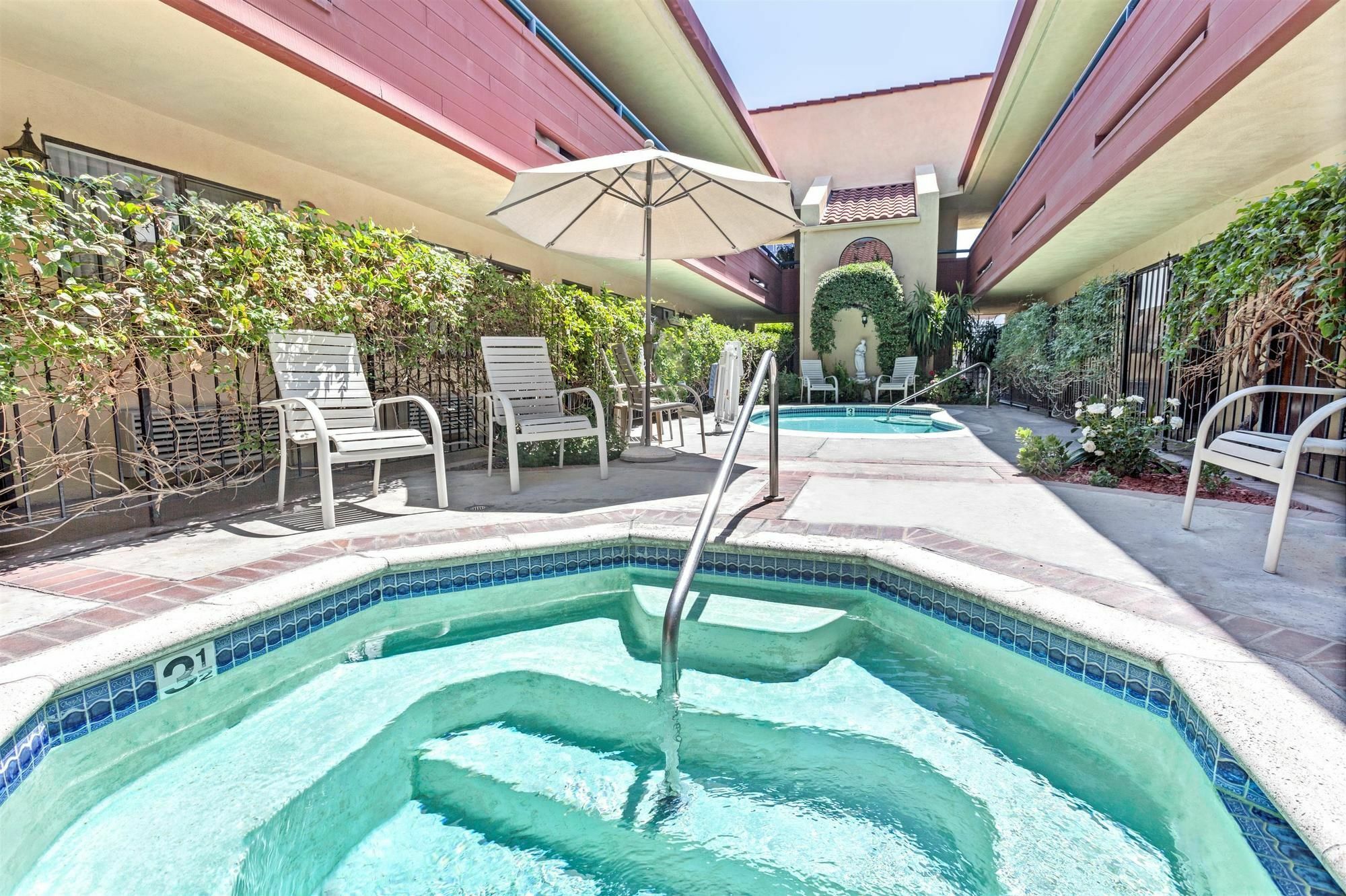 Vantage Point Inn - Woodland Hills Los Angeles Luaran gambar